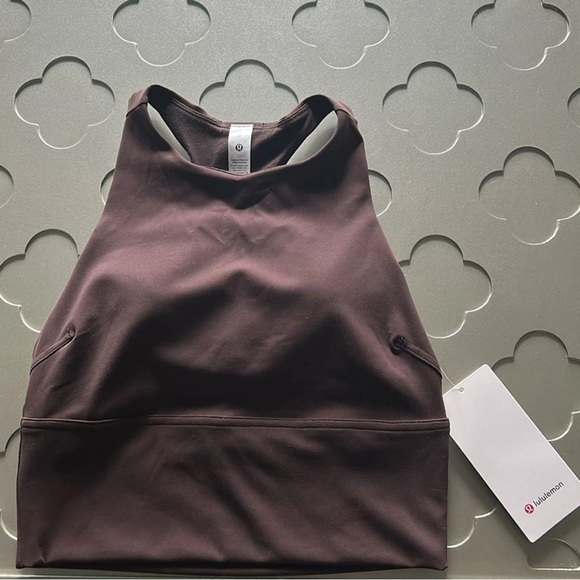 🆕 LULULEMON Logo Elastic Everlux Shelf Tank Top Espresso NWT Size 6 - Picture 1 of 15